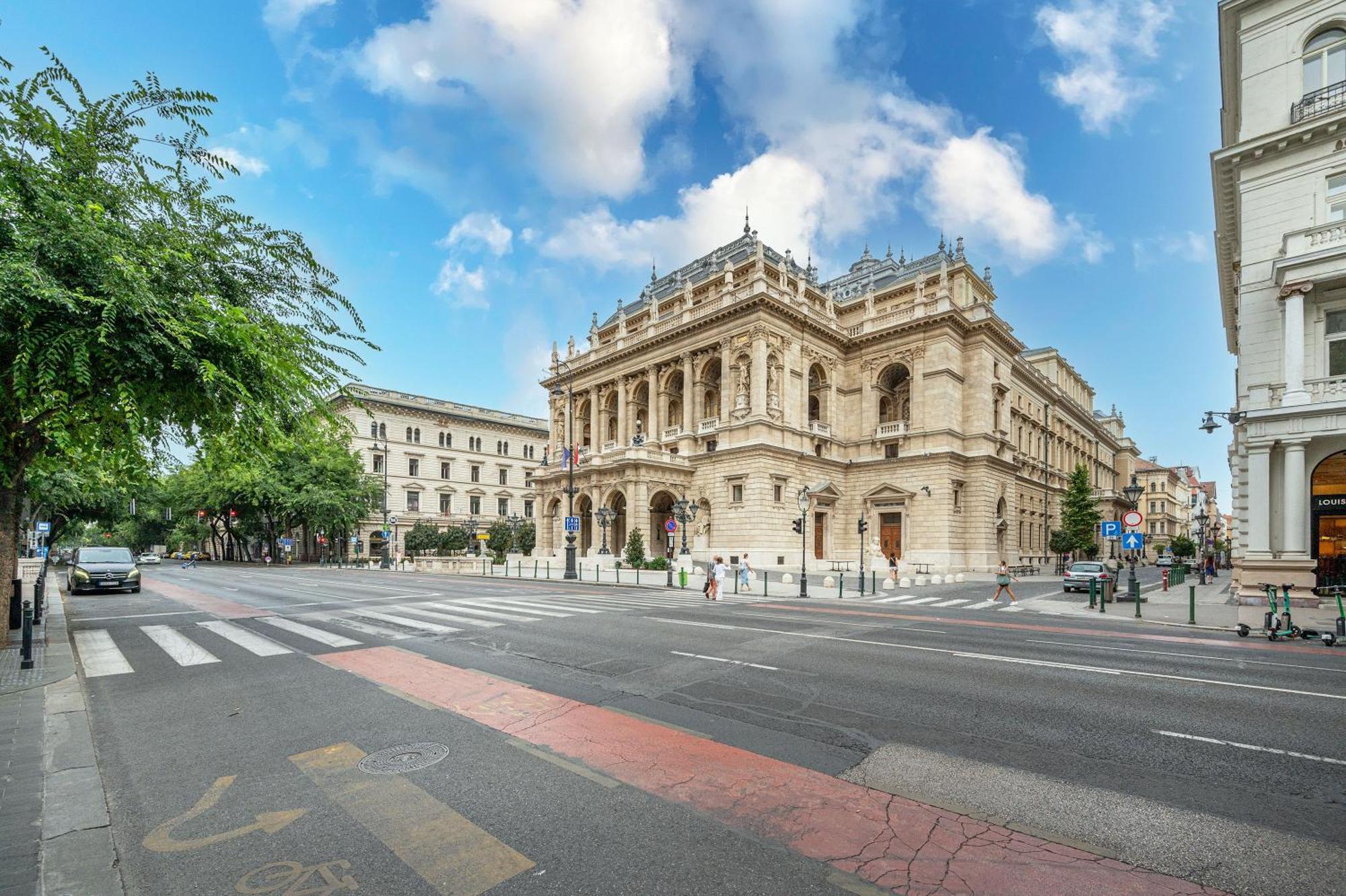 Andrassy 28, Next To Opera, Parking Apartment Будапеща Екстериор снимка